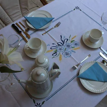 Dina Guest house 2*